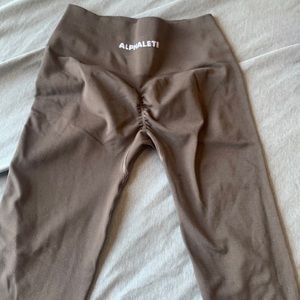 Alphalete leggings color brown brand new
